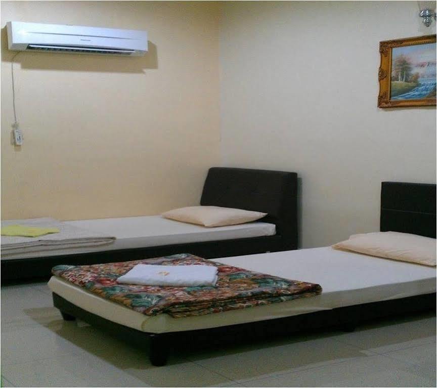 Casavilla Travellers Lodge Taiping Exterior foto